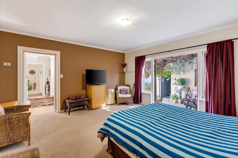 3 Bedroom Property for Sale in Kirstenhof Western Cape